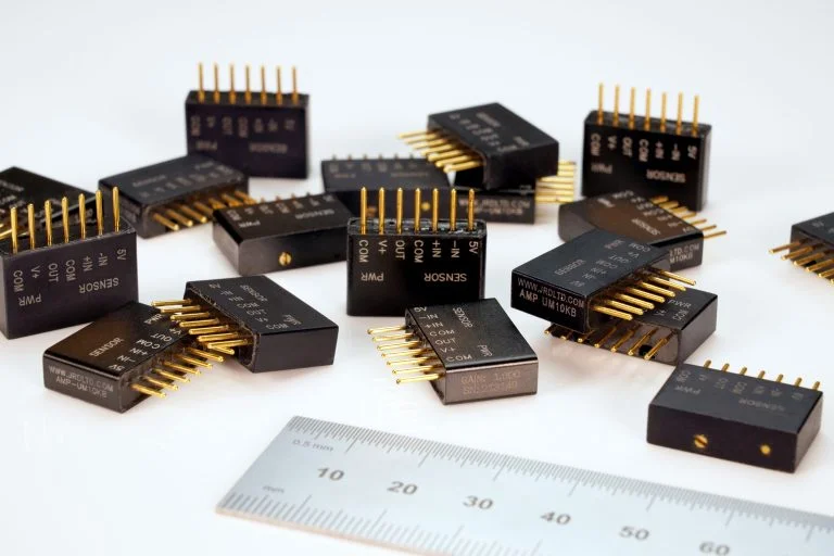 AMP-UM10KB- Strain Gauge Amplifier AMP-UM10KB- Strain Gauge Amplifier